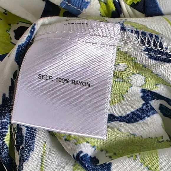 Rose + Olive Ikat Print Tassel Blouse Rayon M - Picture 6 of 8